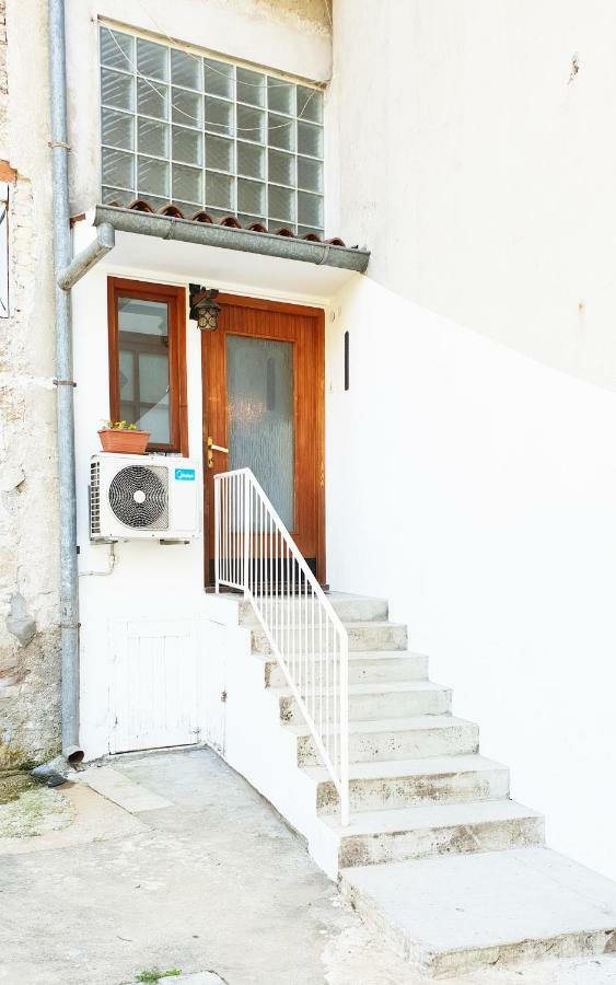 Apartman Kyra Pula Dış mekan fotoğraf