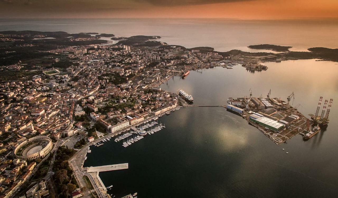 Apartman Kyra Pula Dış mekan fotoğraf