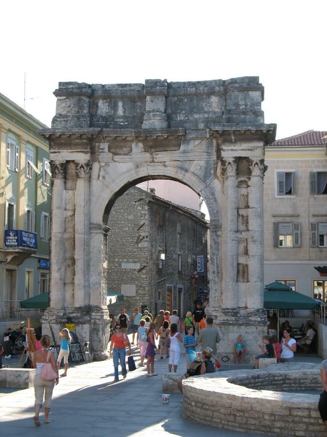 Apartman Kyra Pula Dış mekan fotoğraf